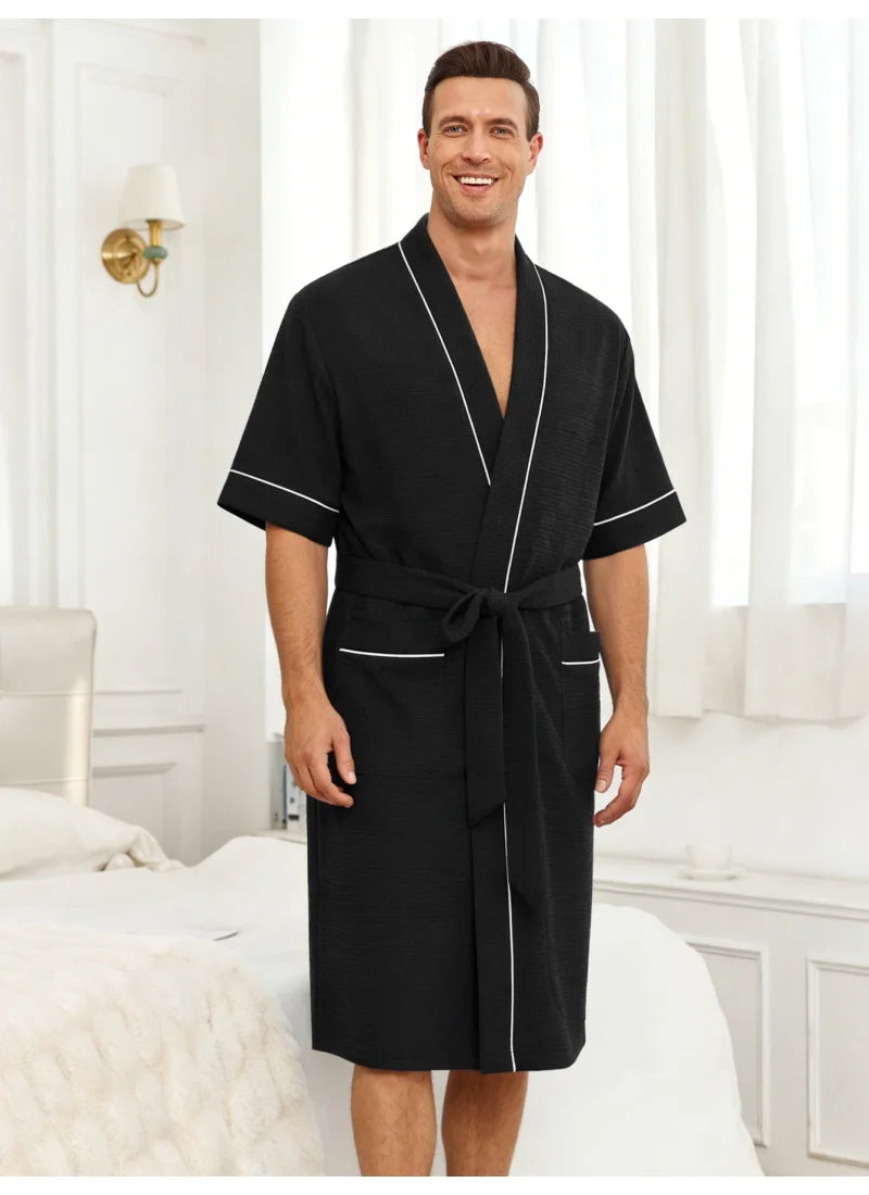 Mens Lightweight Waffle Bathrobe, black, bedroom setting